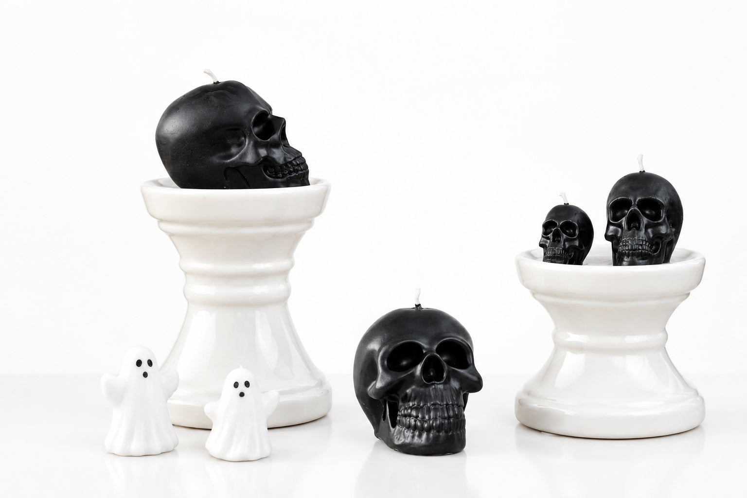 Black Skull Candle (Limited Edition Halloween Collection)