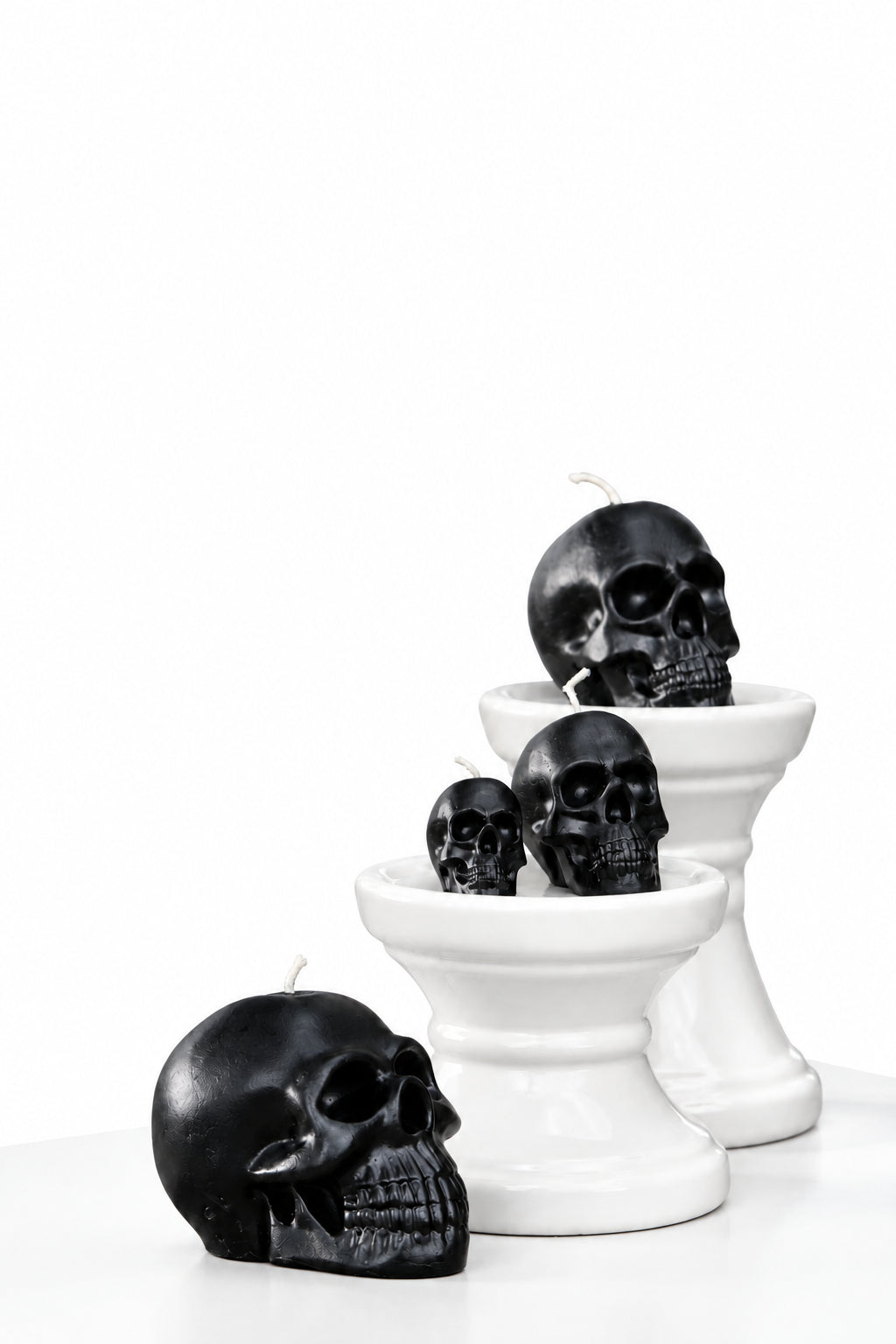 Black Skull Candle (Limited Edition Halloween Collection)