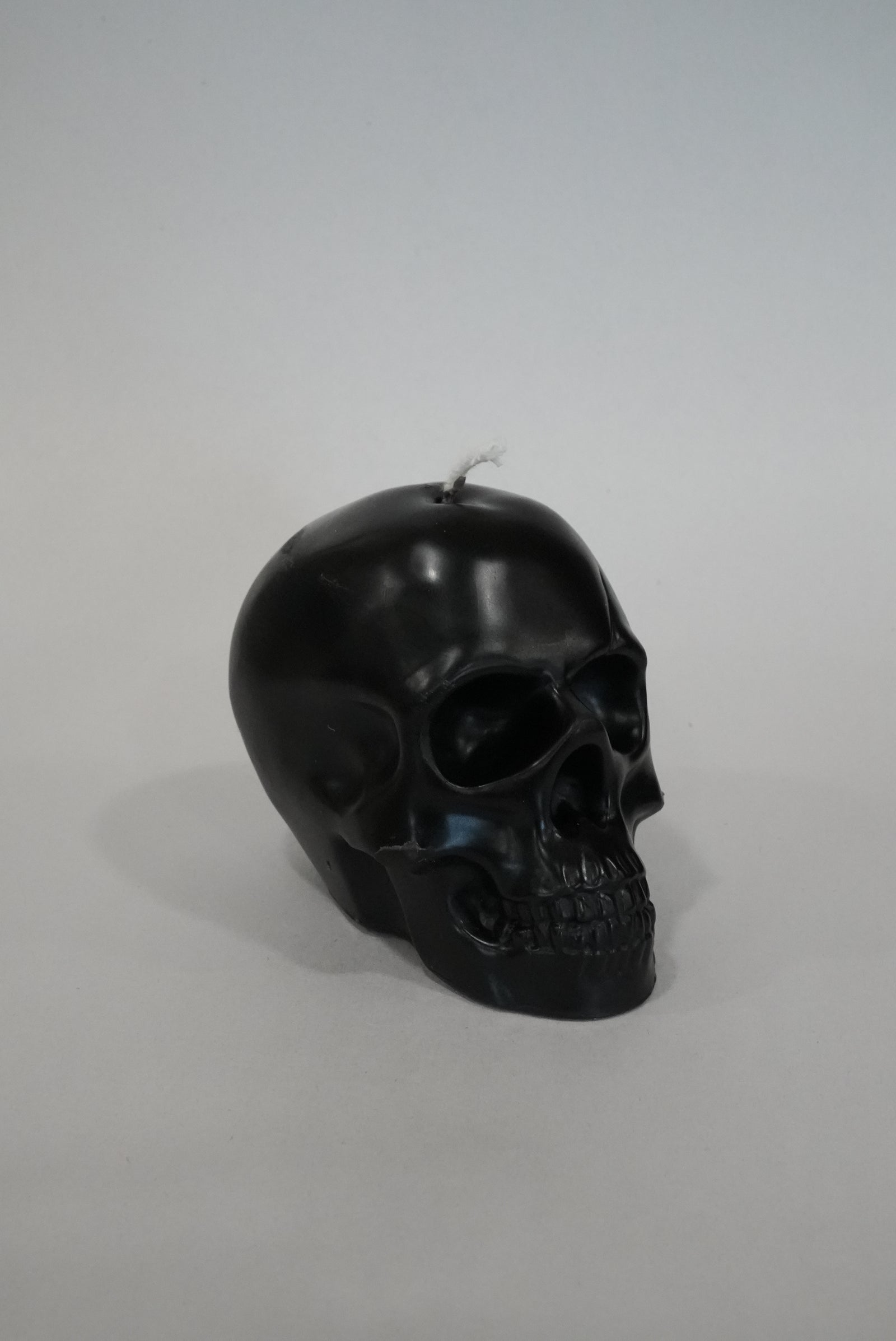 Black Skull Candle (Limited Edition Halloween Collection)