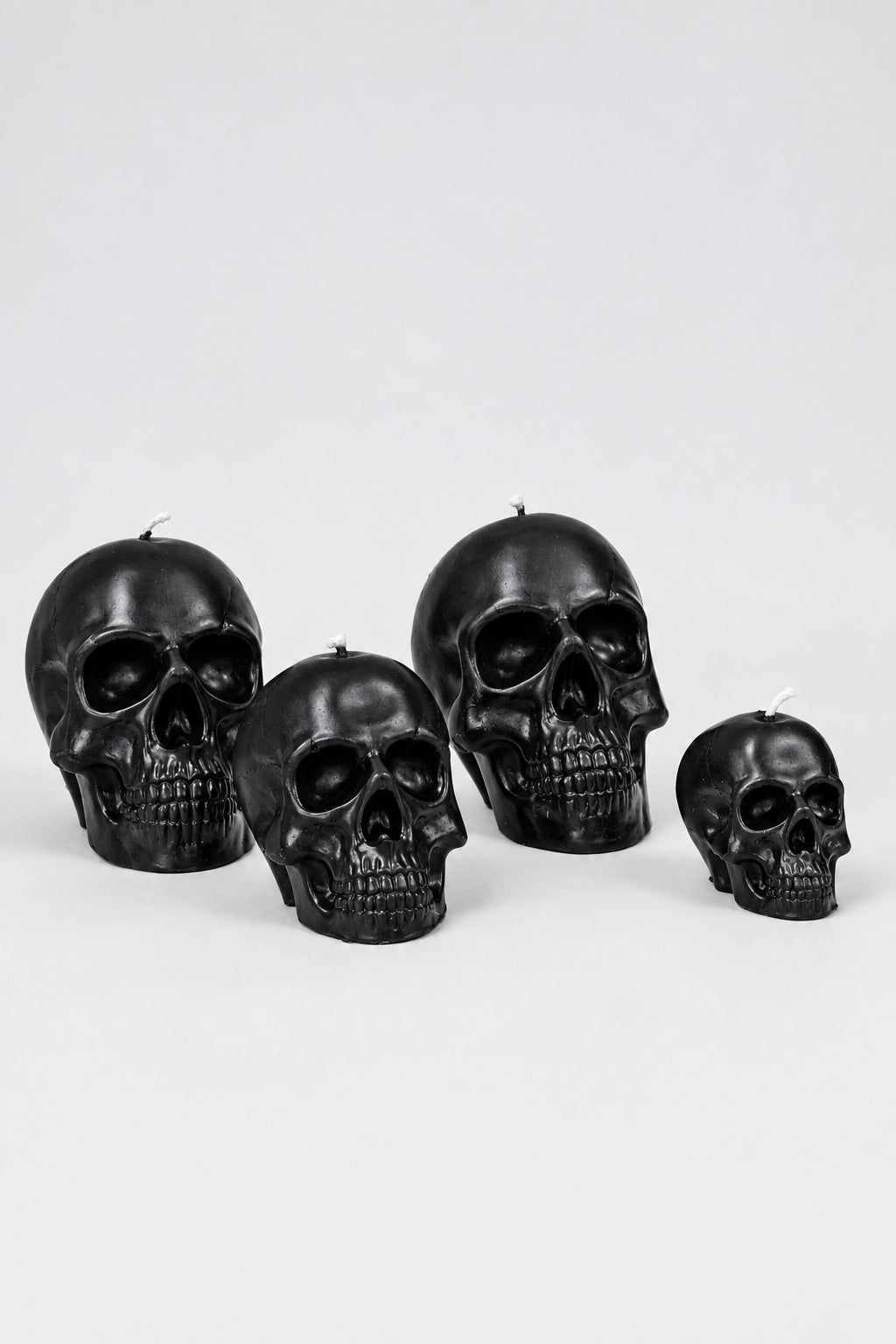 Black Skull Candle (Limited Edition Halloween Collection)