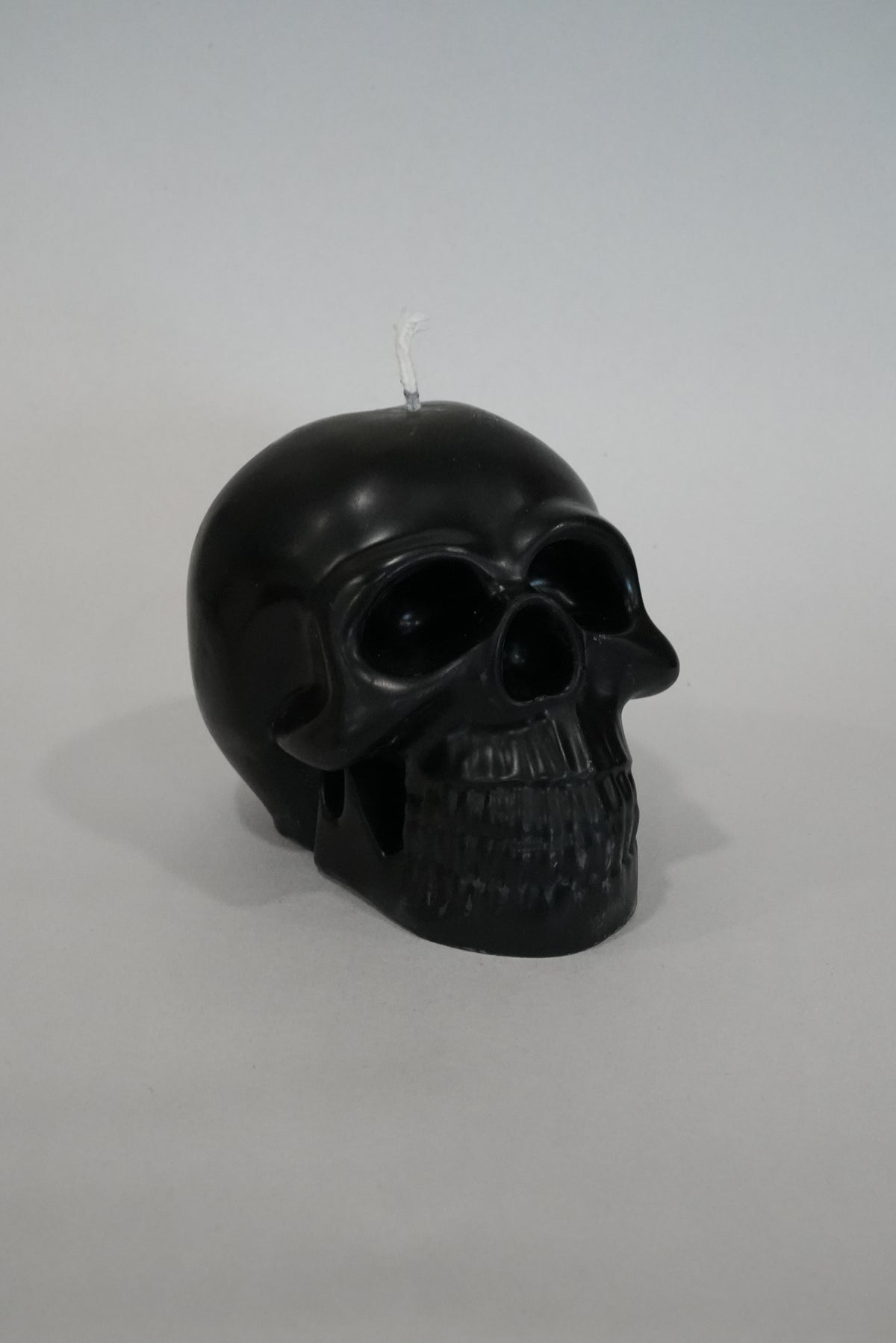 Black Skull Candle (Limited Edition Halloween Collection)
